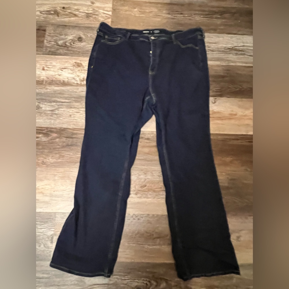 Old Navy flare jeans with a high rise and button fly NWOT
